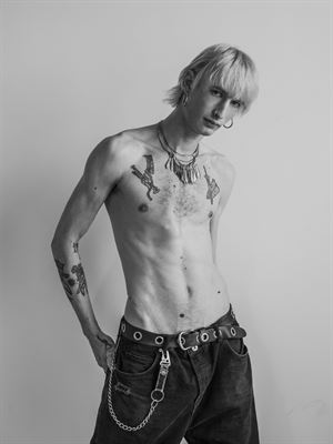 Colin for FASHION ART WISE